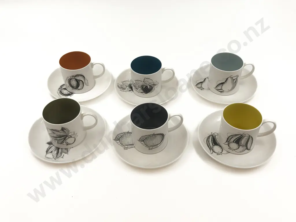 Set of Six Susie Cooper Cup & Saucers Image 1++