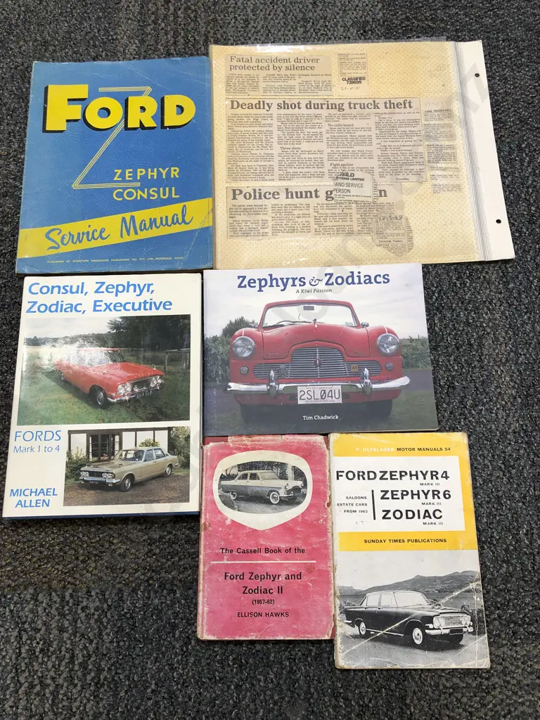 Box of Assorted Car Reference and Vintage Manuals etc Image 1++
