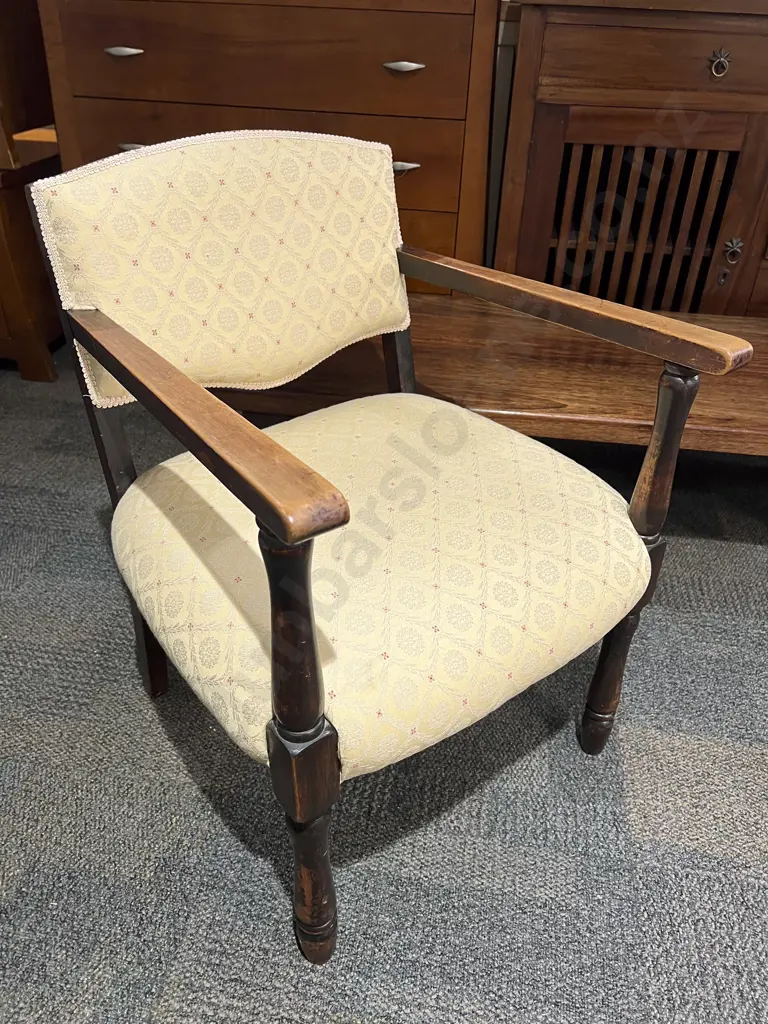 Upholstered Fireside Chair Image 1++