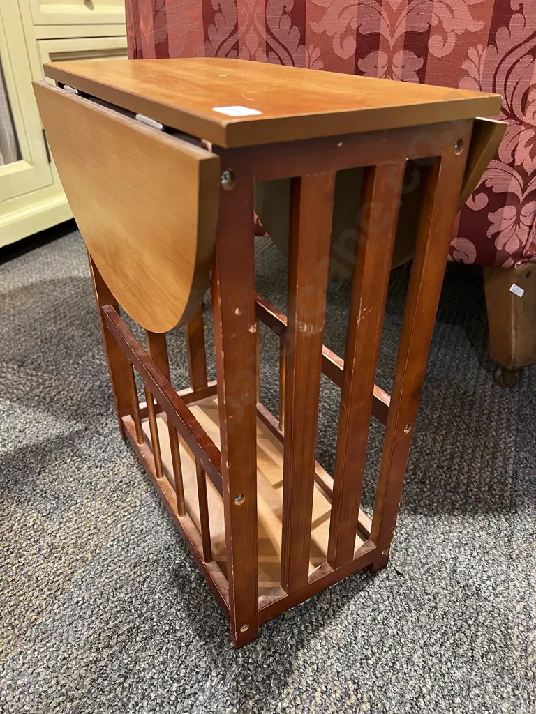 Small Drop Leaf Occasional Table Image 1++