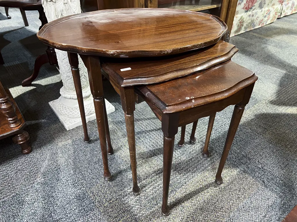 Mahogany Nest of Three Tables Image 1++