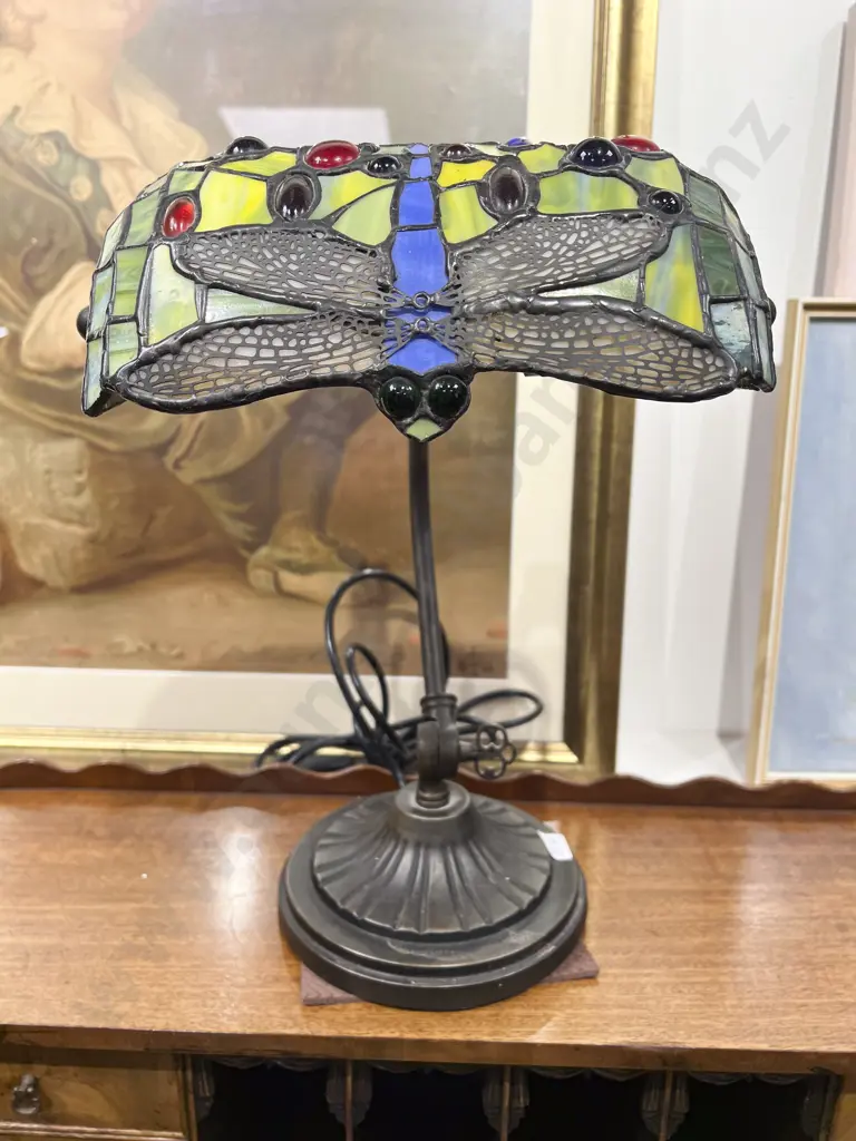 Bankers Lamp with Tiffany Style Shade Image 1++