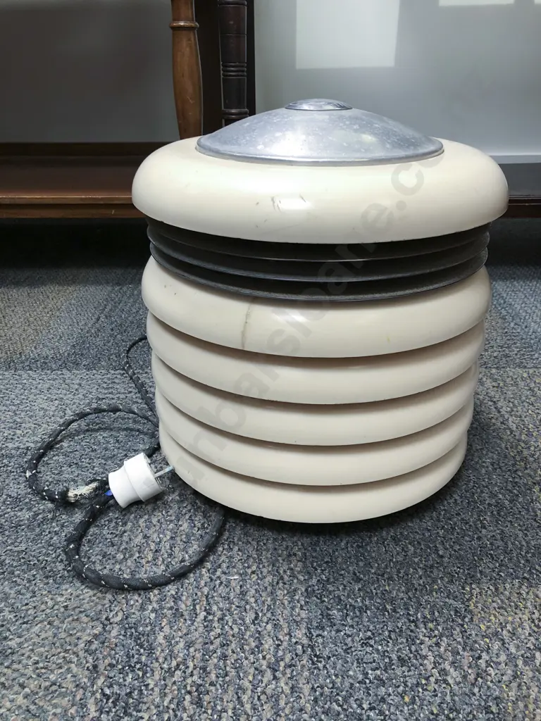 "Glow Ultimate Warm" Vintage Working Fan Heater with Light Image 1++