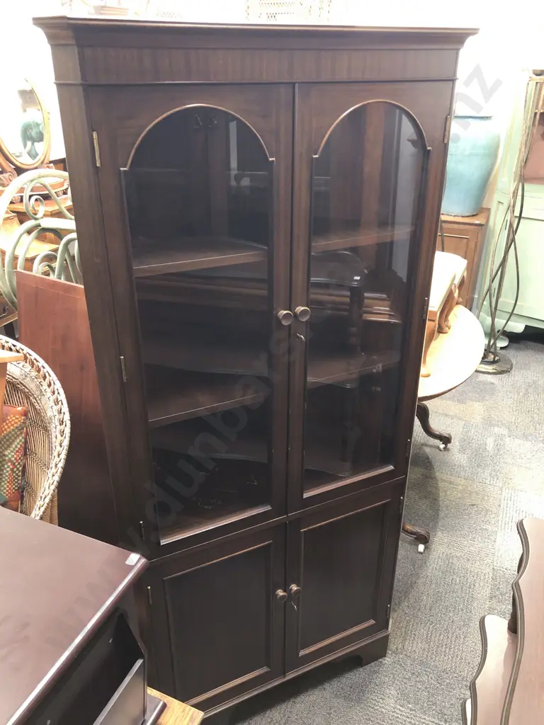 Repro. Corner Cabinet Image 1++