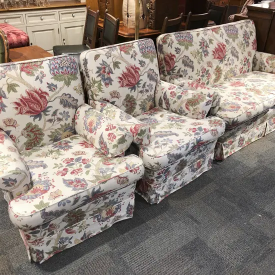 Three Pce Floral Linen Upholstered Lounge Suite
