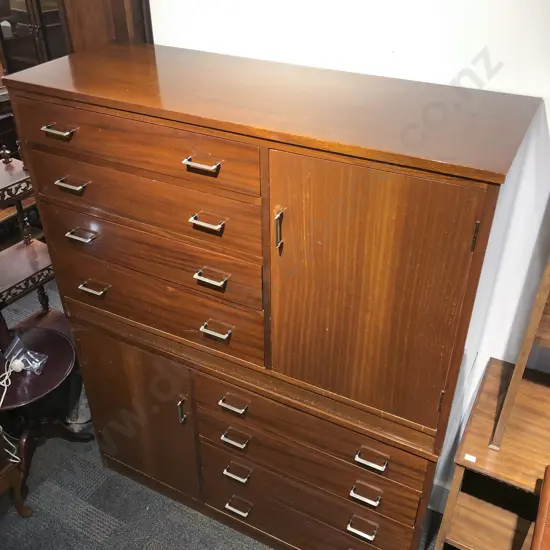 Four Pce Mahogany Bedroom Suite