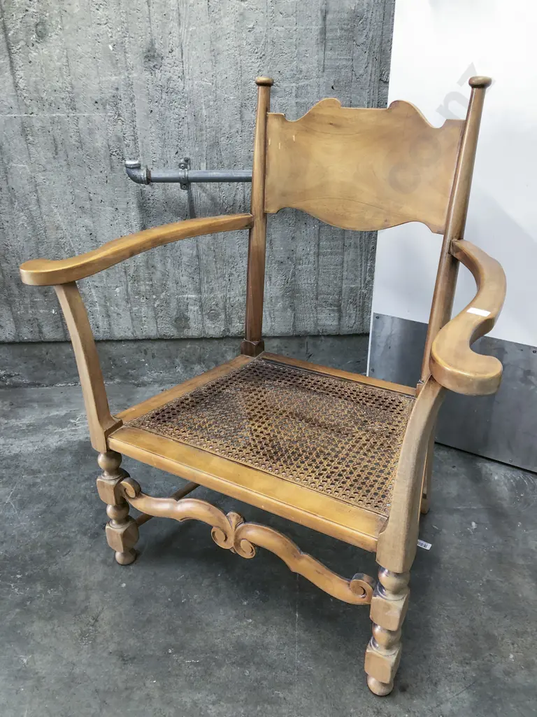 Wycombe Seated Armchair Image 1++