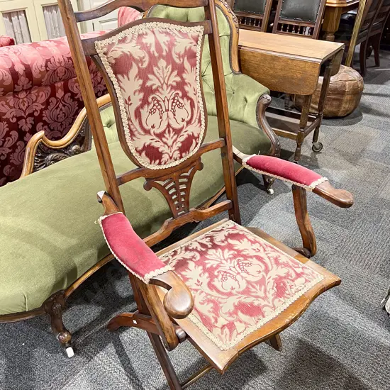 Vict. Folding Chair