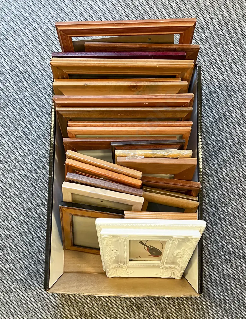 Box of Assorted Photo Frames Image 1++