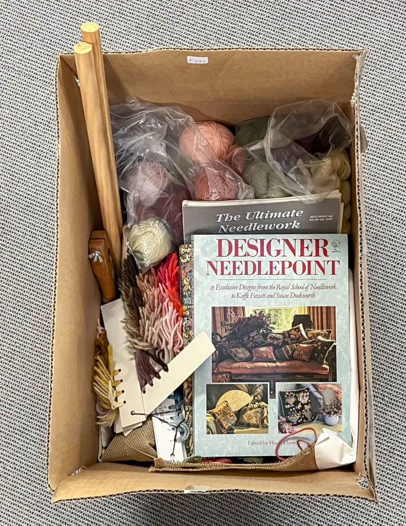 Qty of Assorted Yarn and Neddlework Reference Volumes etc Image 1++