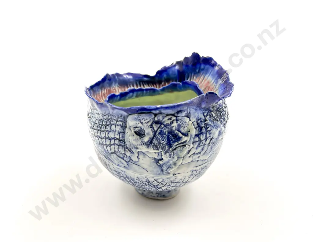 Rosemary Brittain Vase (faults) Image 1++