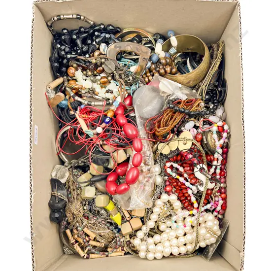 Qty of Assorted Costume Jewellery