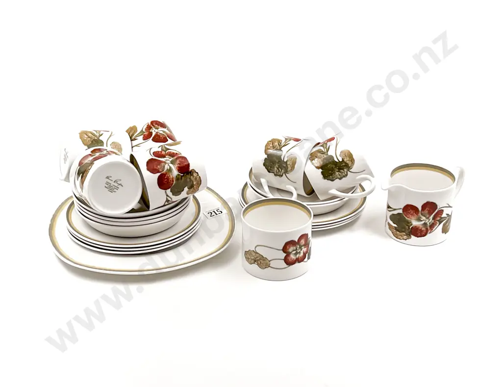 Susie Cooper "Nasturtium" Part Tea Set Image 1++