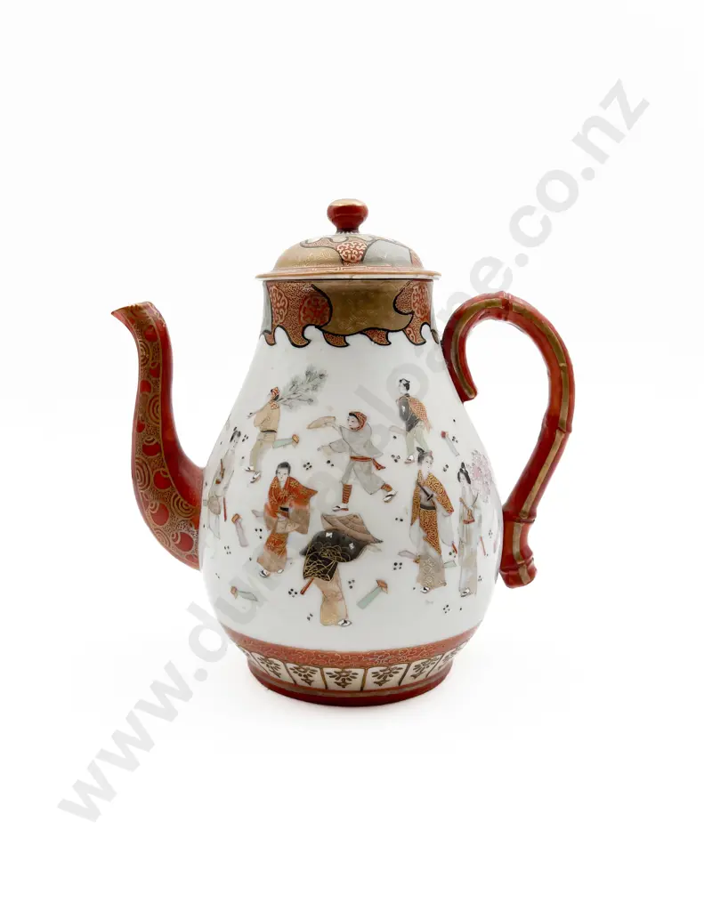 Japanese Kutani Teapot Image 1++