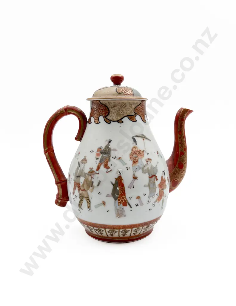 Japanese Kutani Teapot Image 1++