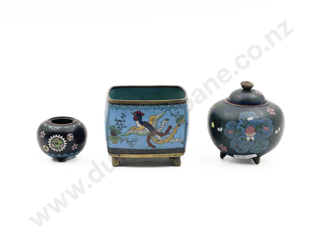 Small C19th Japanese Cloisonne Trinket Box with Two Small Japanese Cloisonne Vases Image 1++