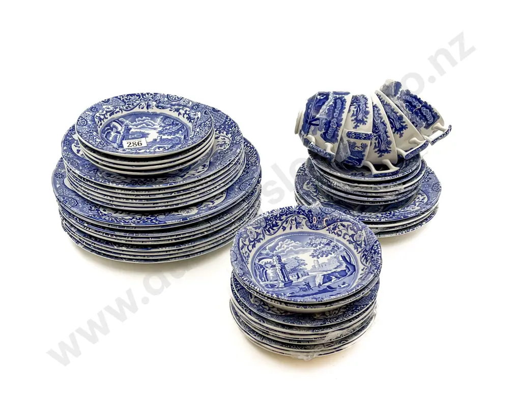 Quantity of Spode Blue & White Dinner China Image 1++