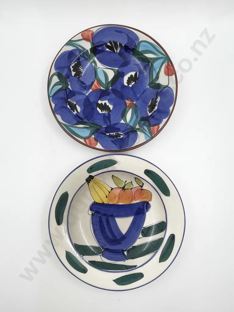 Two McGlashan Pottery Platters Image 1++