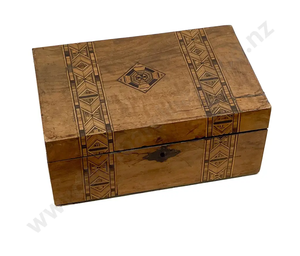 Inlaid Box with Other and Small Original Painting Image 1++