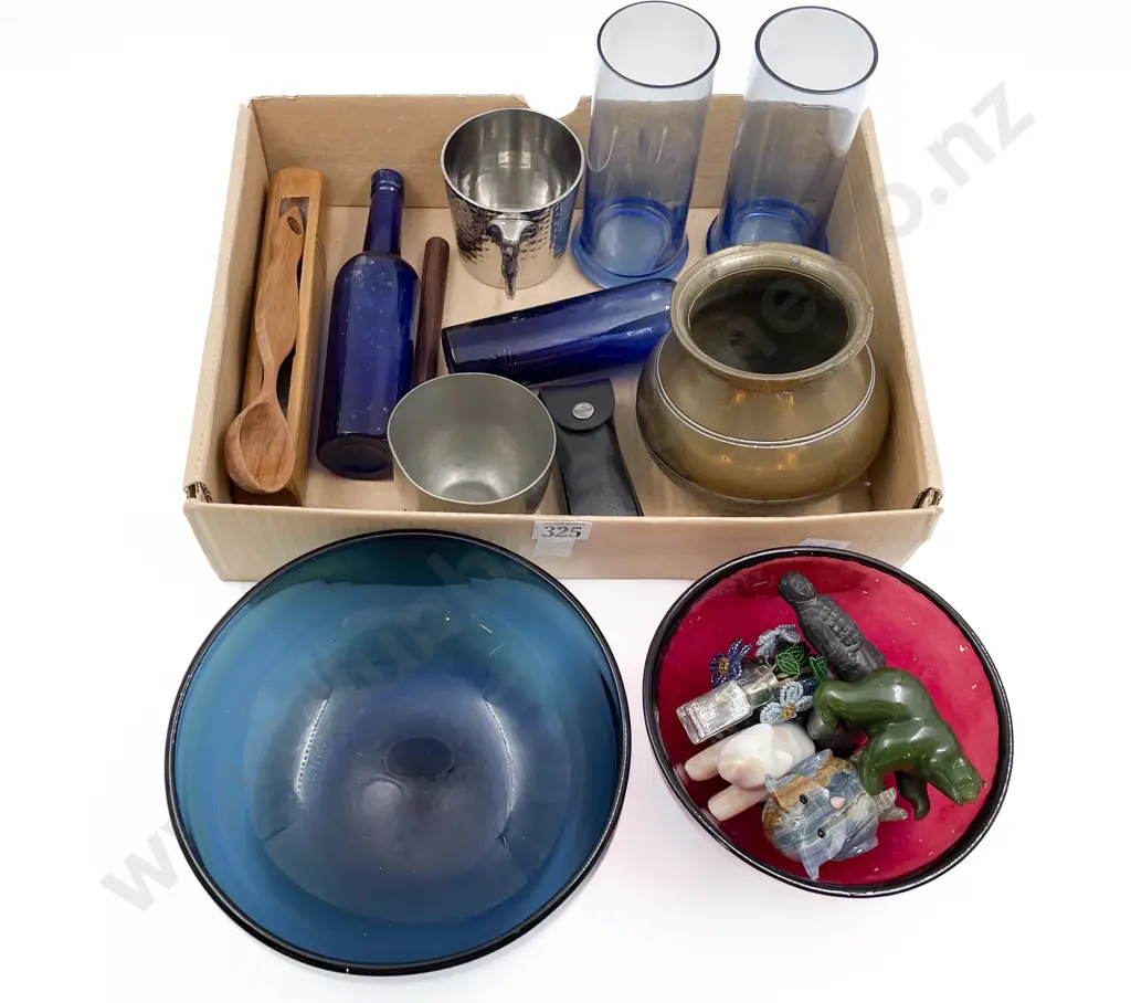 Box Quantity of Assorted Image 1++