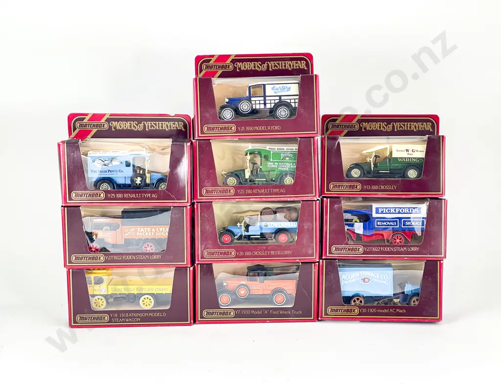 10 Matchbox Models of Yesteryear Window Red Boxed Image 1++
