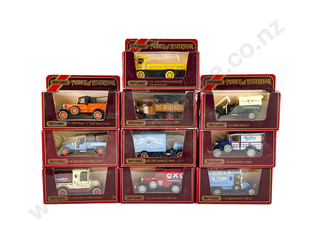 10 Matchbox Models of Yesteryear Window Red Boxed Image 1++