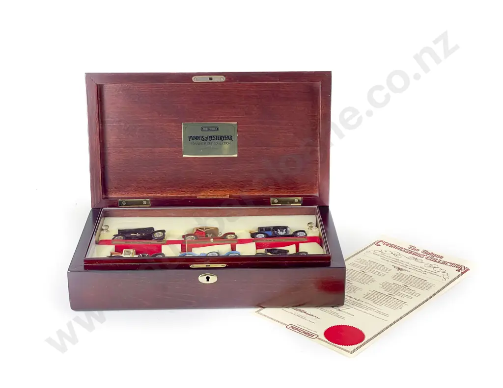Matchbox YY60 Connoisseurs Collection Ltd Ed No F1181 Image 1++