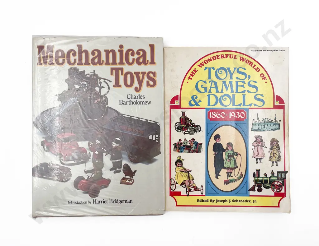 Vintage French Meccano and Magazines with two toy reference Image 1++