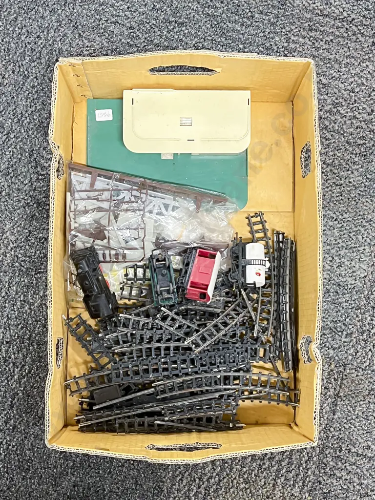 Triang HO Gauge Clockwork Locomotive Rolling Stock Track and part Matchbox BP garage Image 1++
