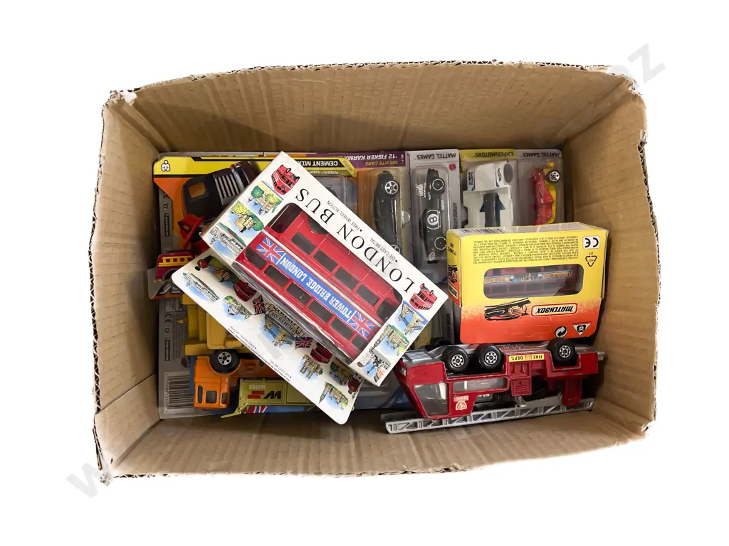 Collection Hotwheels and assorted Image 1++