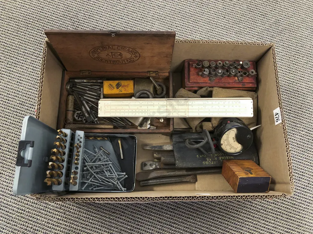 Box of Assorted Vintage Tools Image 1++