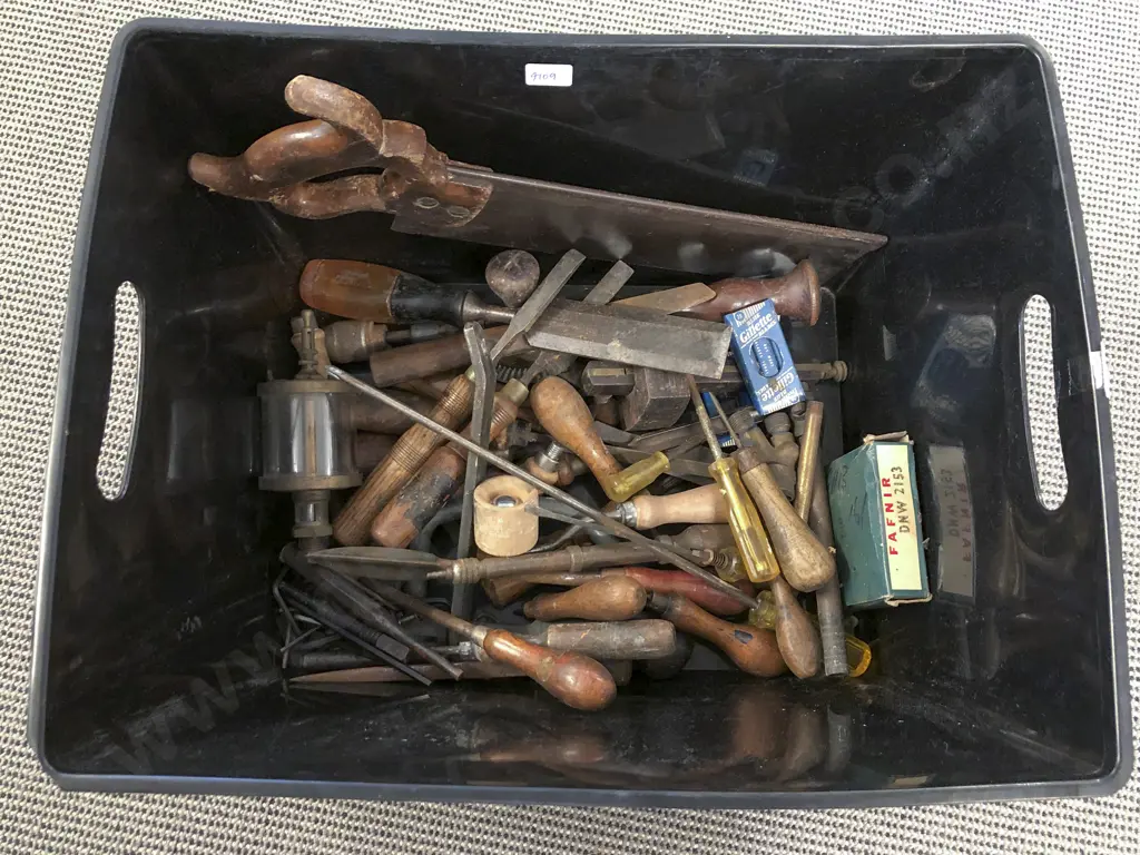 Box of Assorted Vintage Tools Image 1++