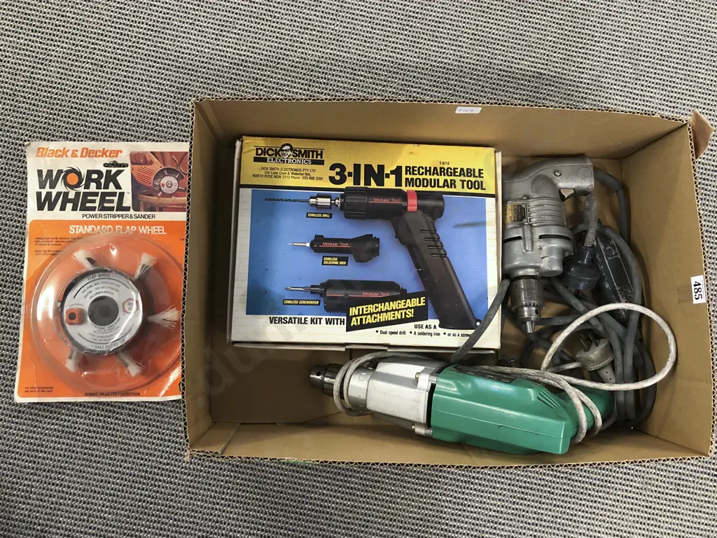 Quantity of Assorted Power Tools etc Image 1++