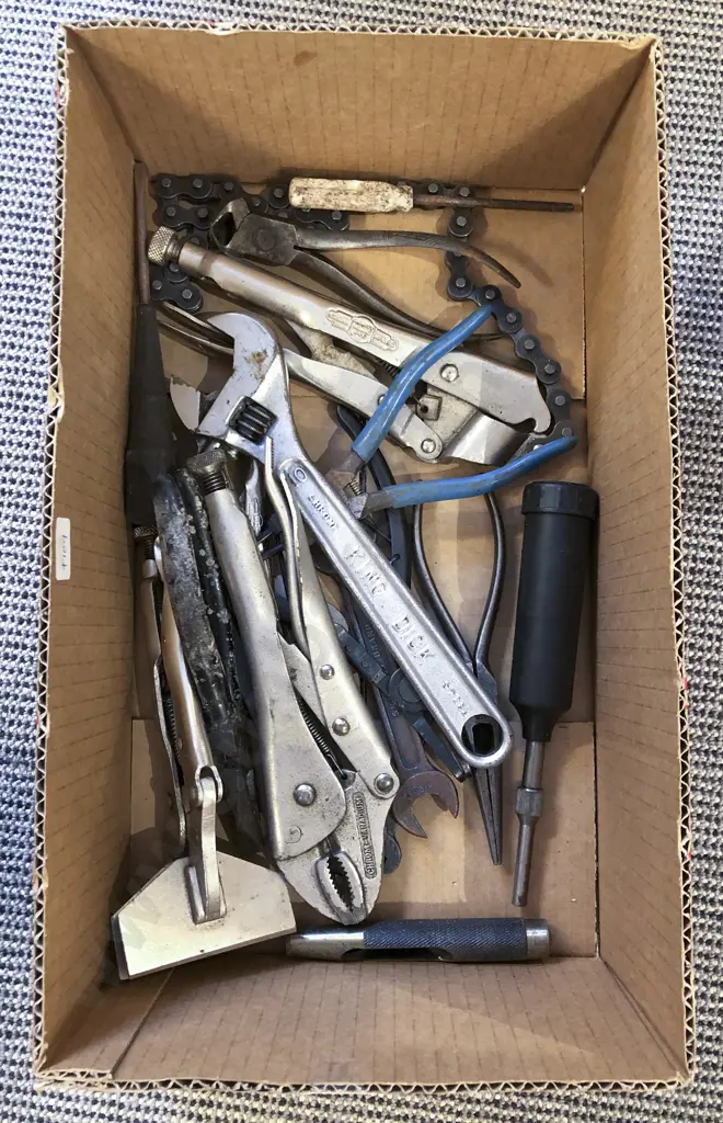 Quantity of Assorted Vintage Steel Tools etc Image 1++