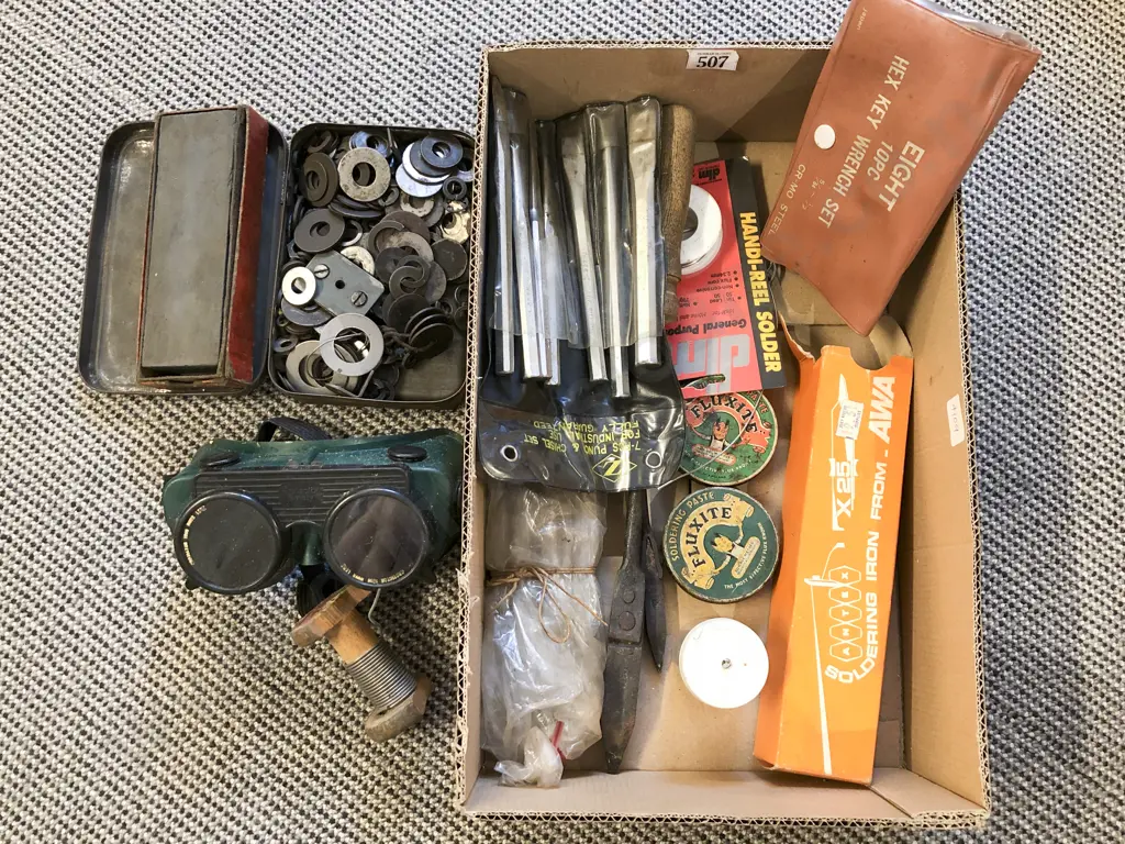 Box of Assorted Vintage Tools & Accessories Image 1++