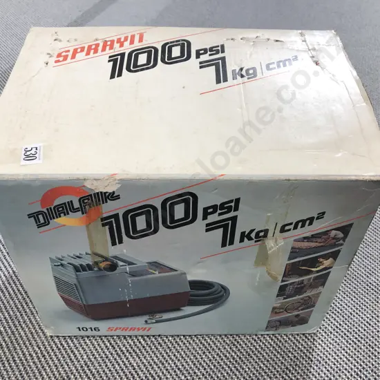 Vintage Dialair Spray It Air Compressor with Boxed Spray Gun