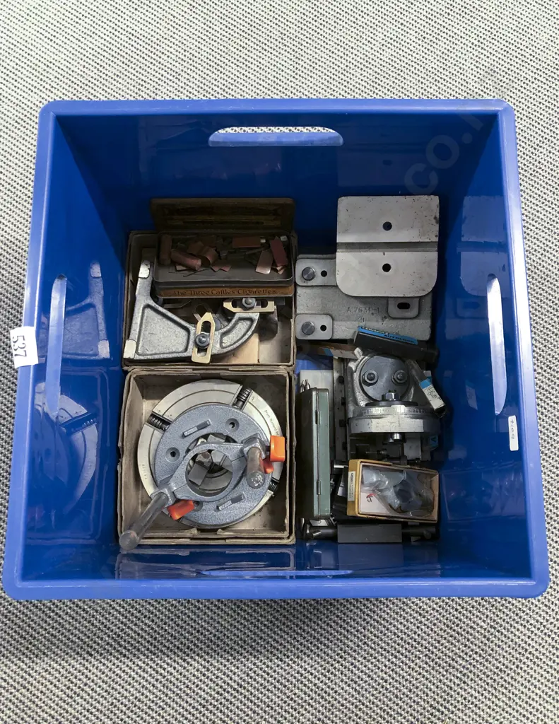 Quantity of Assorted Vintage Tool Accessories Image 1++