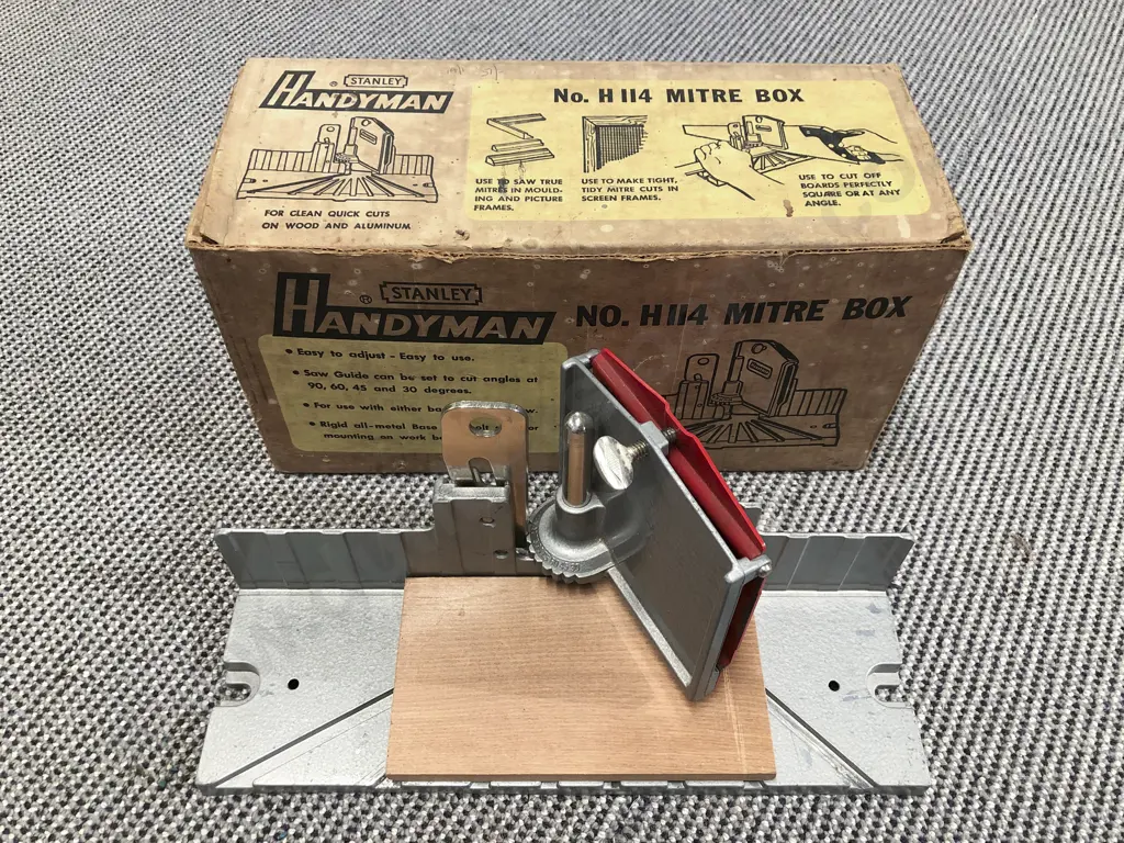 Vintage Stanley Handyman Mitre Box Image 1++