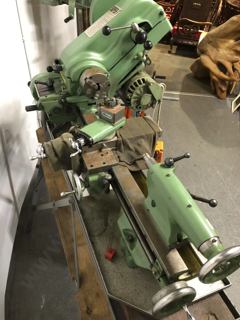 Vintage Myford Industrial Lathe Image 1++