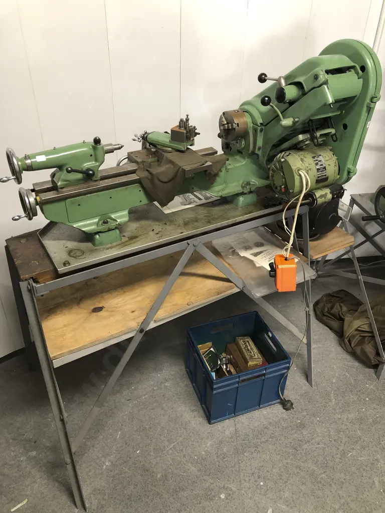 Vintage Myford Industrial Lathe Image 1++