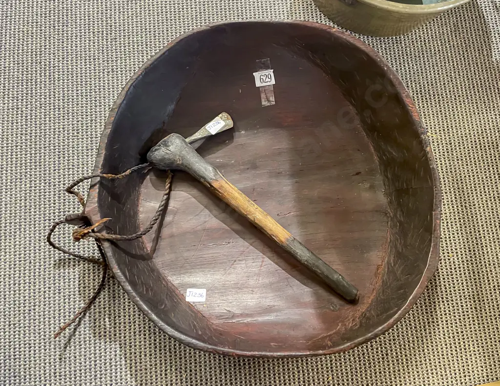 Tourist ware Bowl and Axe Image 1++