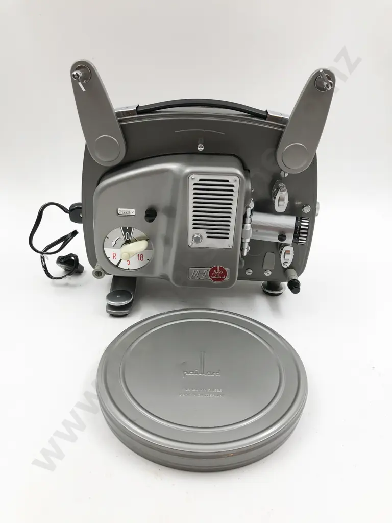 Vintage Bolex 18-5 8mm Movie Projector Together With other Image 1++