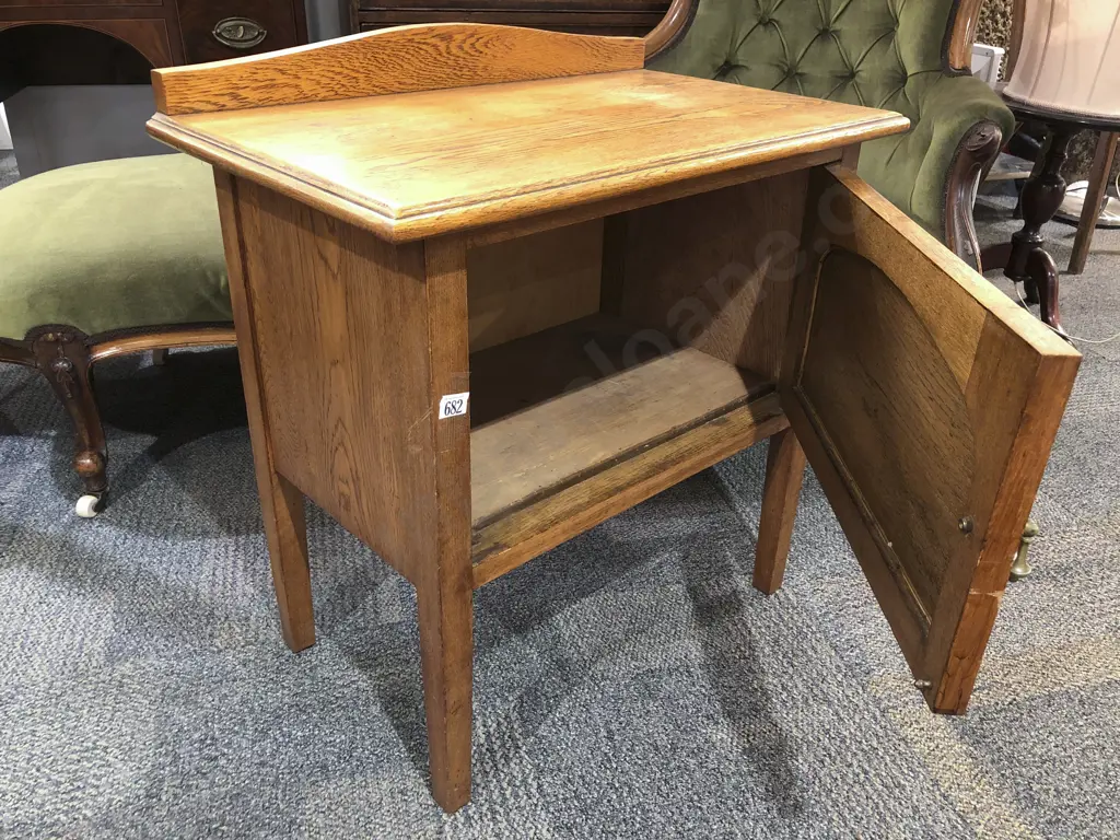 Oak Pot Cupboard Image 1++