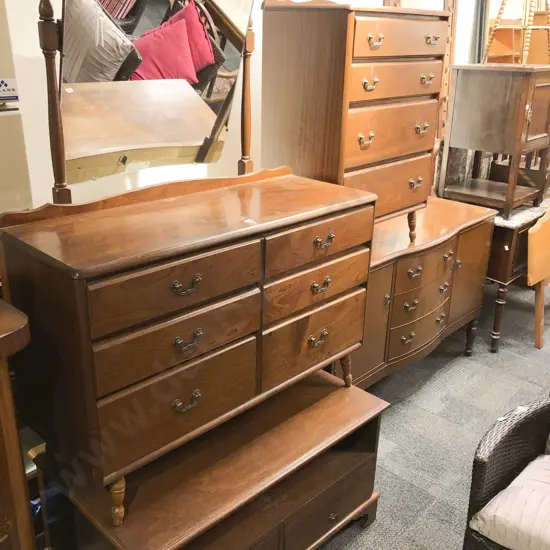 Mahogany Bedroom Suite together with Sideboard & Entertainment Stand