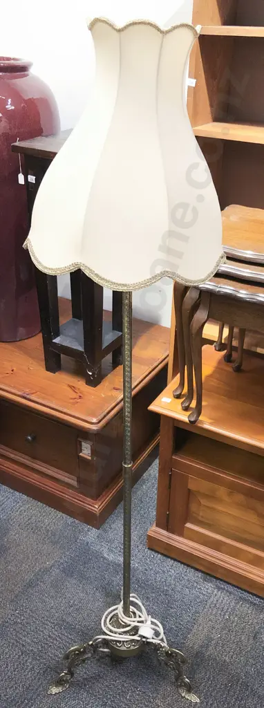 Heavy Brass Standard Lamp with Shade Image 1++