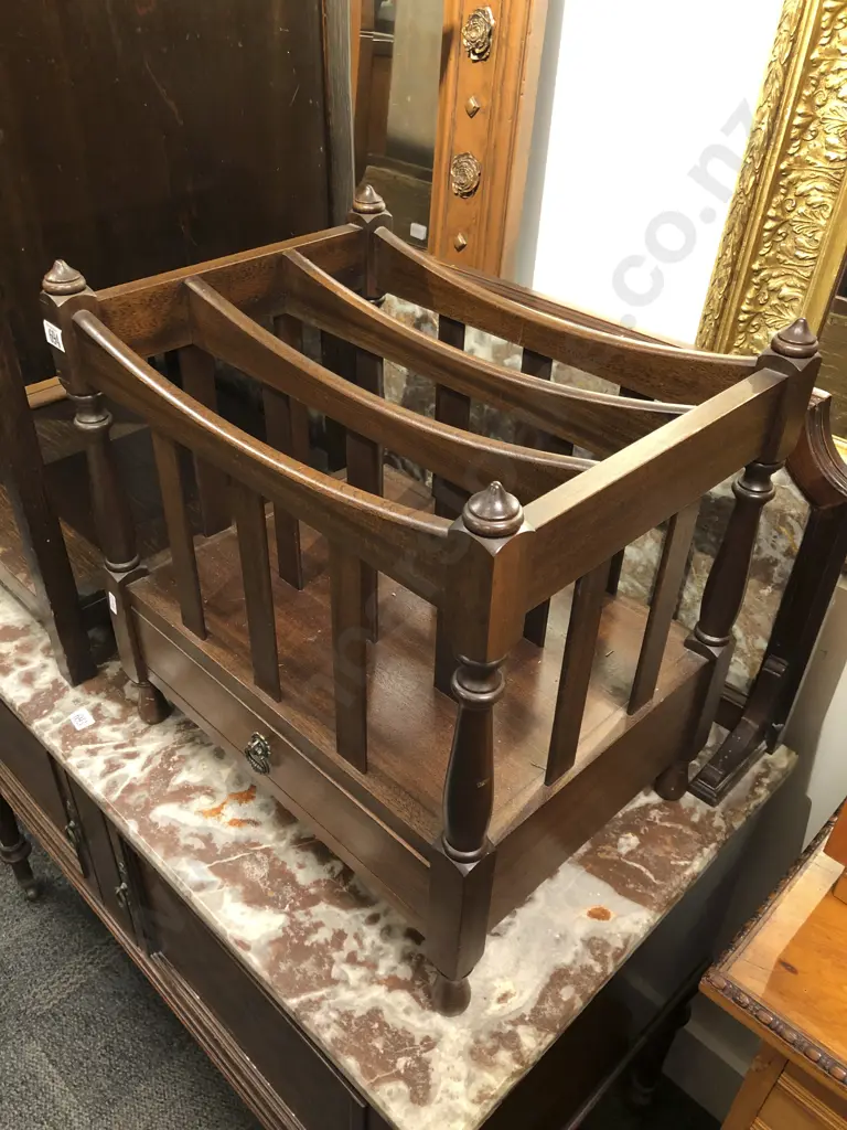 Reproduction Mahogany Canterbury Image 1++