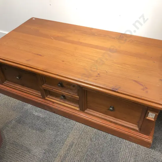 Low Coffee Table/Entertainment Stand