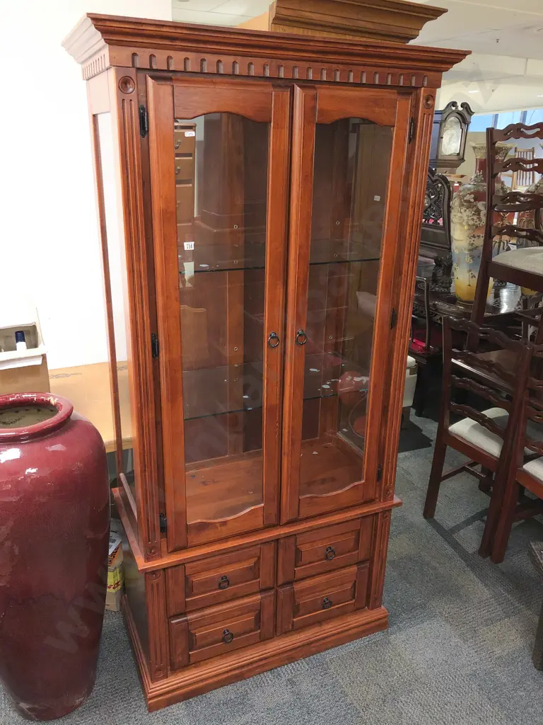 Glazed China Cabinet Image 1++