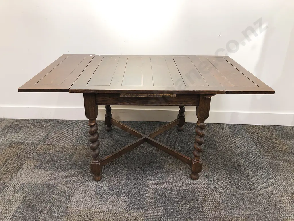 Victorian Oak Extension Dining Table Image 1++