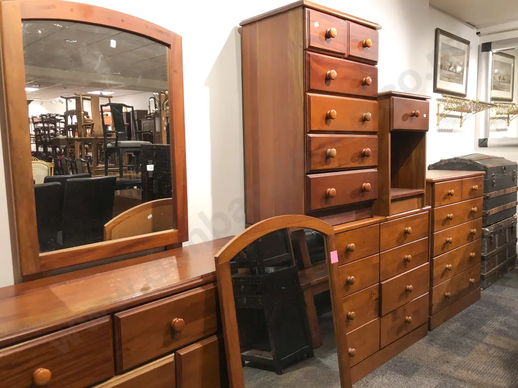 Five Piece Associated Bedroom Suite Image 1++